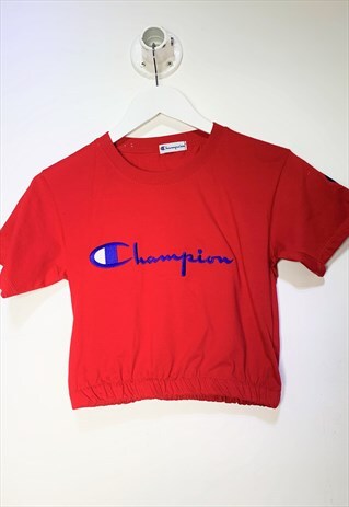VINTAGE REWORKED CROPPED CHAMPION T-SHIRT IN RED