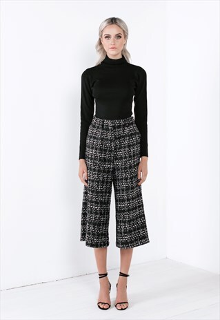TWEED CULLOTTES IN BLACK AND WHITE
