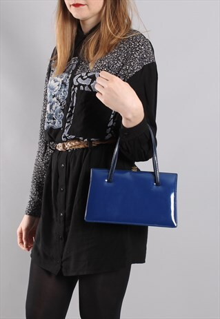 VINTAGE 60S BLUE PATENT LEATHER GOLD CLASP KELLY BOX BAG