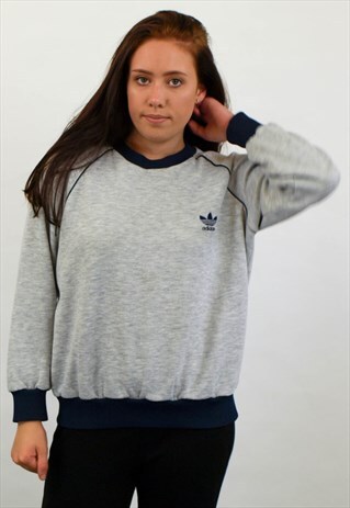 VINTAGE ADIDAS SWEATER