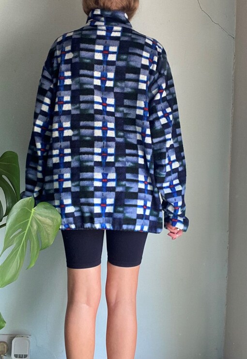 garment image
