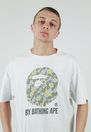 RARE 2004 A BATHING APE X KAWS BAPE HEAD WHITE TSHIRT