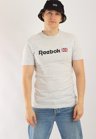 VINTAGE REEBOK T-SHIRT