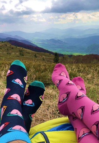 MEN FUNKY DRESS FANCY SOCKS WITH COLOURFUL HOT MOUTH, TONGUE