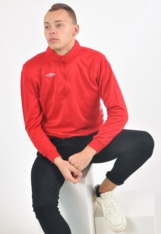 VINTAGE 90'S UMBRO 1/4 ZIP SWEATSHIRT IN RED