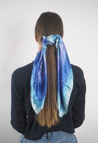 VINTAGE BLUE AND PURPLE SCARF