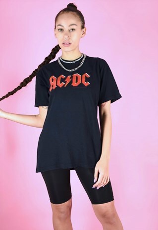 VINTAGE BAND T-SHIRT 2003 ACDC IN BLACK WITH RED GRAPHICS