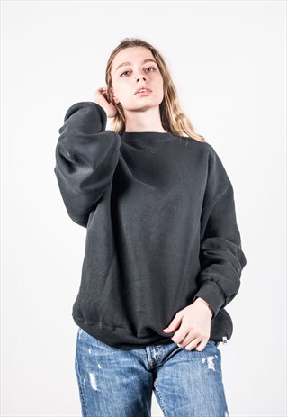 VINTAGE 1990S BLACK SWEATER