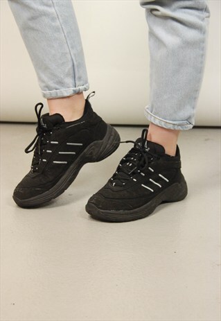 VINTAGE ADIDAS TRAINERS