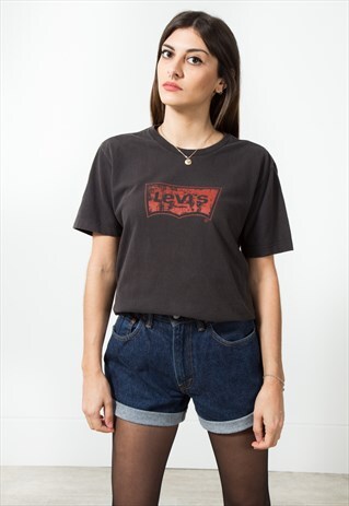 VINTAGE LEVI'S SPORT T-SHIRT / S5409