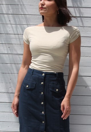 DEADSTOCK TOI&MOI BEIGE BOAT NECK STRETCH CHIC TOP.