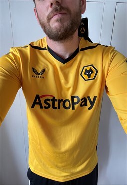 2022-23 Wolverhampton Wanderers Home Shirt L/S 
