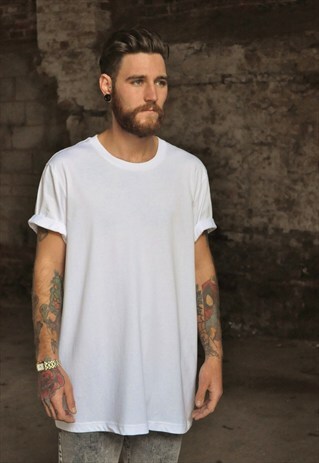 Shop by category 29 Ways To Makeover A Boxy Men's T-Shirt. Transform a boring T-shirt into a look you'll want to wear out on the town! Oversized Cropped Tank. Via bigframenetwork.ga 5. Dolman Sleeve Top.