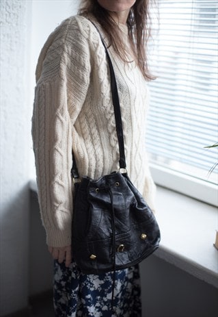 VINTAGE 80'S BLACK LEATHER PATCH BUCKET BAG