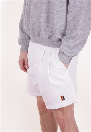 90S VINTAGE NIKE SPORTS SHORTS AA9859