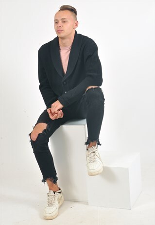 VINTAGE 90'S CARDIGAN IN BLACK