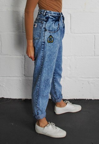 VINTAGE BADGE MOM JEANS