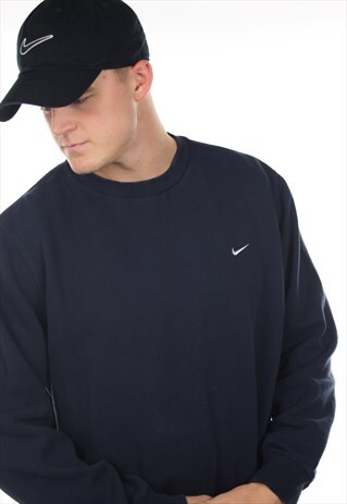 VINTAGE NIKE SWEATSHIRT