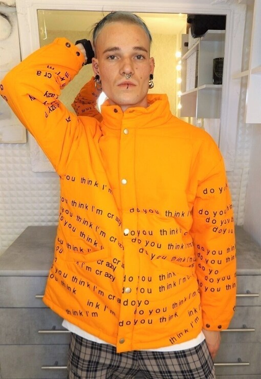 garment image