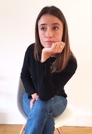 AMETHYSTE BLACK JUMPER WITH PEARLS