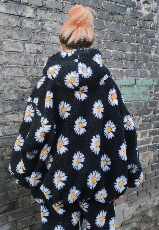 garment image