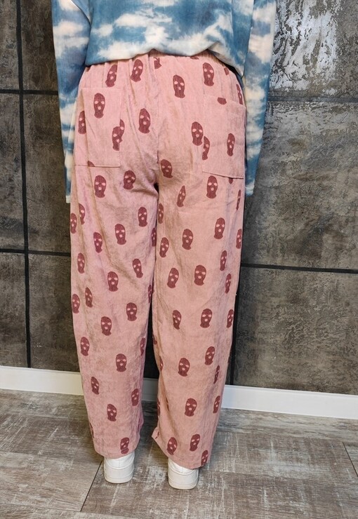 garment image
