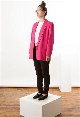 PINK STRUCTURED BLAZER / BOLD LONG SLEEVE SPRING COAT