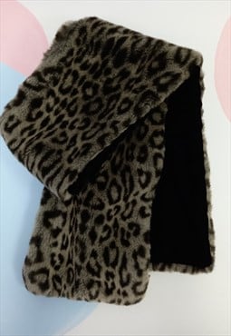 Y2K Vintage Jacksons Faux Fur Scarf Grey Leopard 
