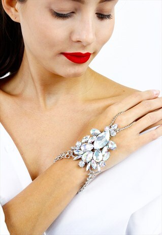 SILVER DIAMANTE RHINESTONE JEWEL HAND RING BRACELET