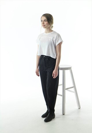 HIGH WAISTED BLACK DENIM / VINTAGE MOM JEANS /