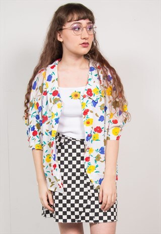 VINTAGE 90'S WHITE FLORAL PATTERN SHIRT