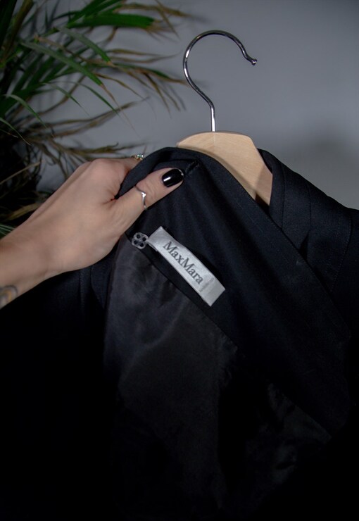 garment image