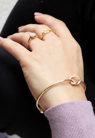 GOLD KNOT BRACELET