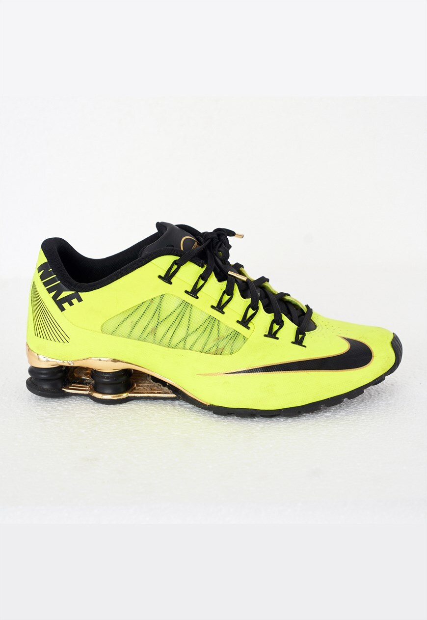 nike shox superfly r4