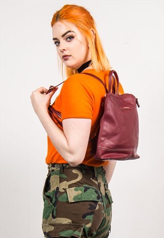 VINTAGE 90'S RED FAUX LEATHER RUCKSACK BACKPACK