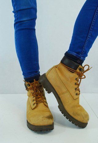 VINTAGE 90S TAN BROWN LEATHER CHUNKY BOOTS