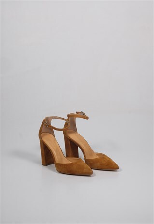 IRINE CAMEL