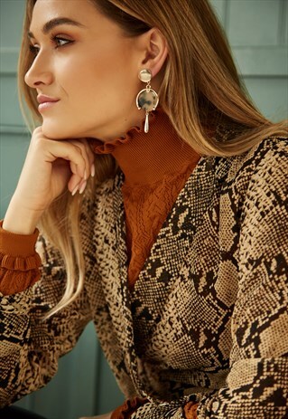 GEARY DROP EARRINGS IN GOLD AND TORTOISHELL