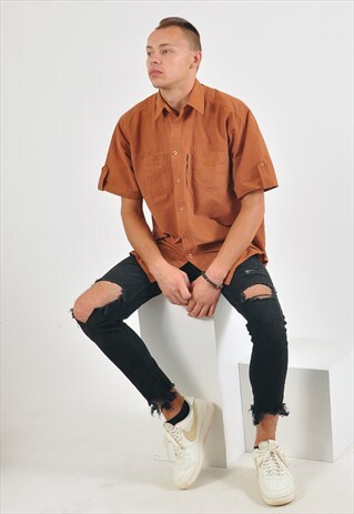 VINTAGE 90'S SHORT SLEEVE SHIRT IN BROWN