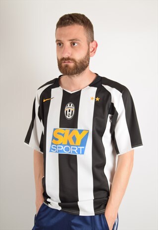 NIKE FOOTBALL SHIRT / JERSEY JUVENTUS (2358)
