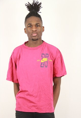 VINTAGE NIKE TSHIRT