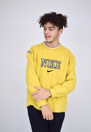 VINTAGE 90'S YELLOW NIKE SWEATSHIRT