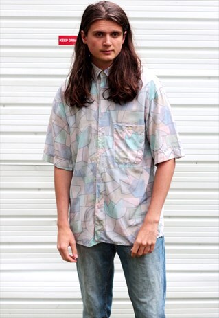 1980'S VINTAGE OVERSIZED ABSTRACT PRINT FESTIVAL SHIRT