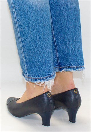 VINTAGE 80'S GG LEATHER BLOCK HEEL HEELS