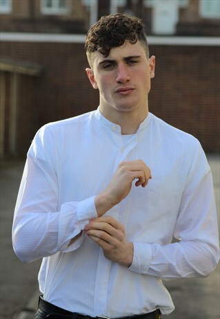 VINTAGE // 70'S // COLLARLESS SILK SHIRT