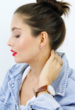 GOLD LARGE STAR EARRINGS