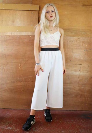FRESH CREAM TEXTURED CROP TROUSERS