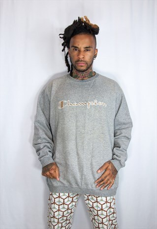 CHAMPION EMBROIDED GREY SWEATSHIRT