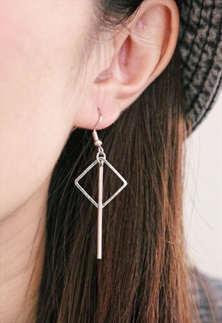 SQUARE DROP EARRINGS - SILVER