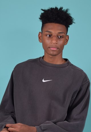 VINTAGE NIKE FADED BLACK SWEATSHIRT